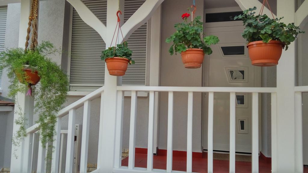 Szlavi Apartman Baja Extérieur photo